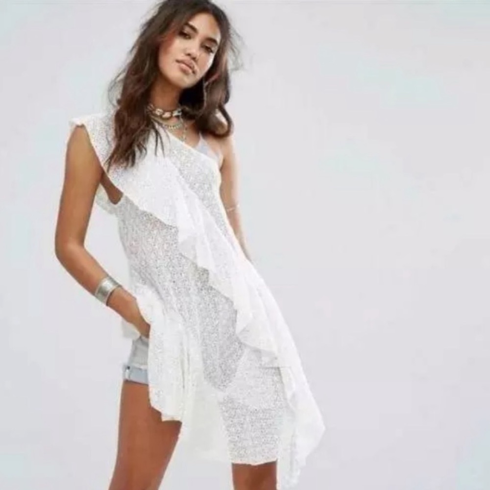 New Free People White Cotton Lace Ruffles Asymmetrical Sleeveless Tunic S
